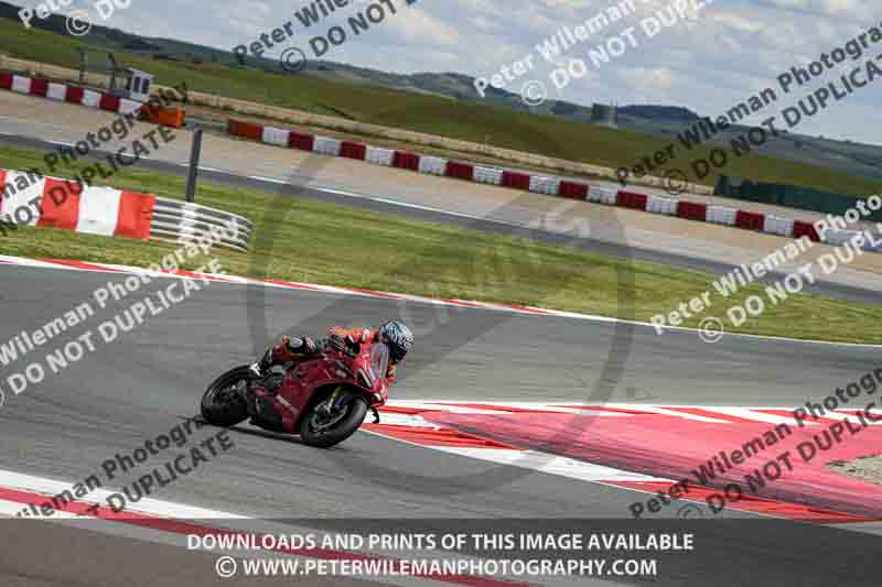 cadwell no limits trackday;cadwell park;cadwell park photographs;cadwell trackday photographs;enduro digital images;event digital images;eventdigitalimages;navarra;no limits trackdays;peter wileman photography;racing digital images;trackday digital images;trackday photos